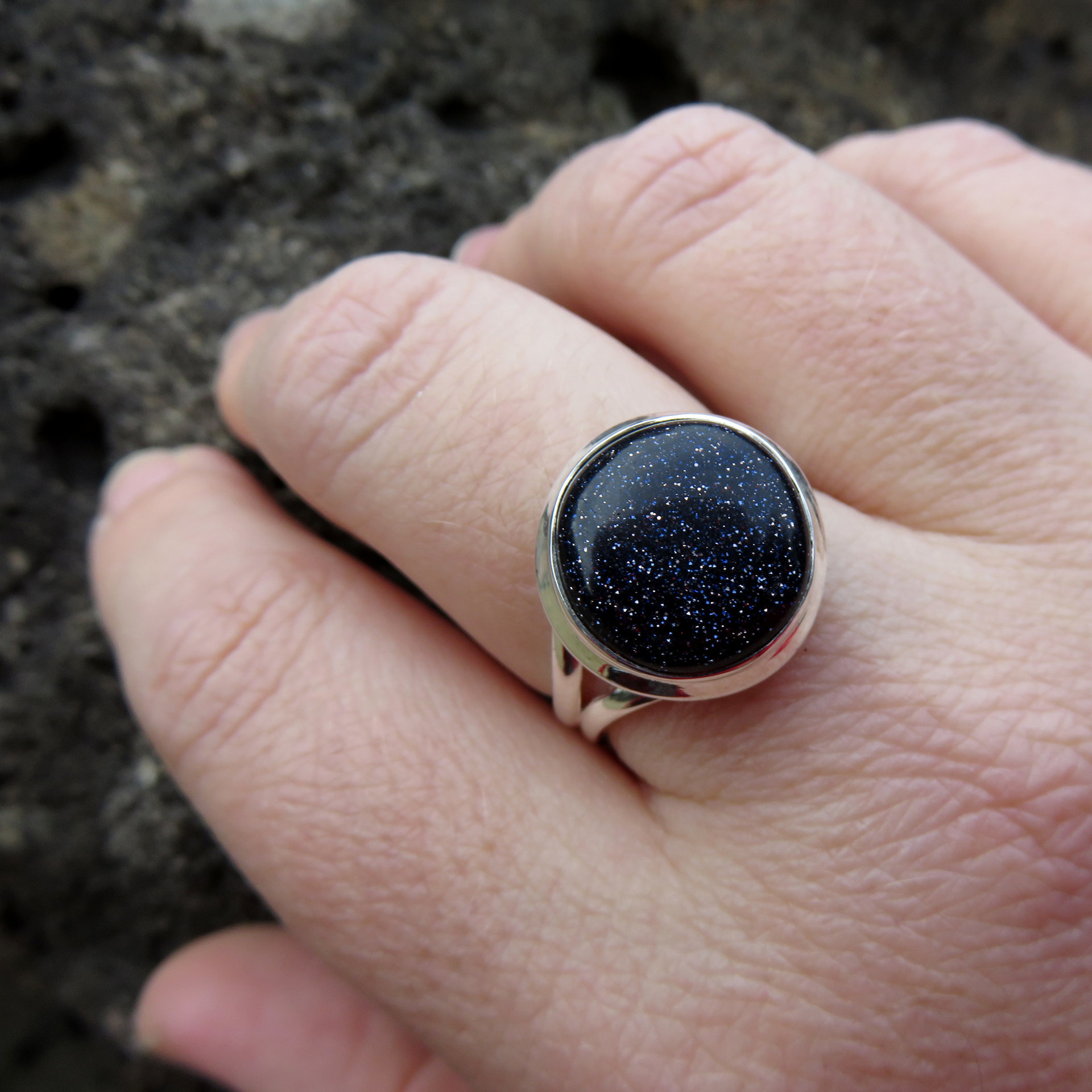 Sunstone Ring Size 9, Blue Round Cabochon, 925 Sterling Silver